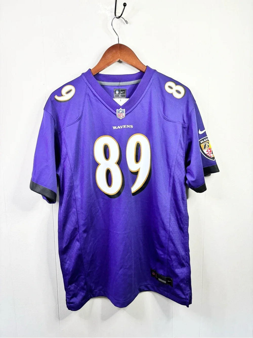 Baltimore Ravens Youth Andrews Mark #89 purple Jersey Size XL unisex NWT Nike